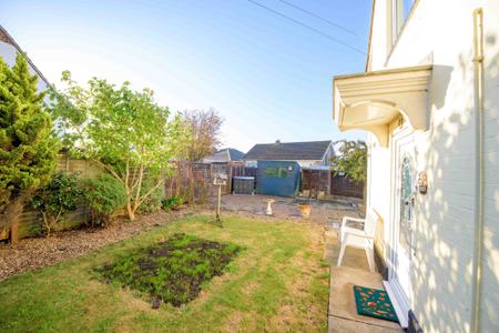 2 bedroom Semi-detached house for sale in Festival Avenue, Ingoldmells, PE25