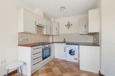 2 bedroom Flat for sale in Belton Park Road, Skegness, PE25