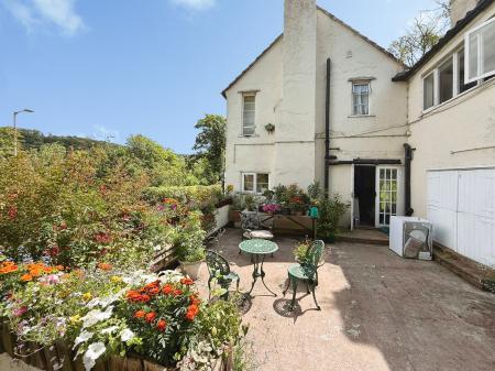 6 bedroom Character Property for sale in Ladywood, Ironbridge, TF8