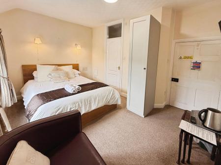 6 bedroom Character Property for sale in Ladywood, Ironbridge, TF8