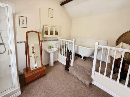 6 bedroom Character Property for sale in Ladywood, Ironbridge, TF8