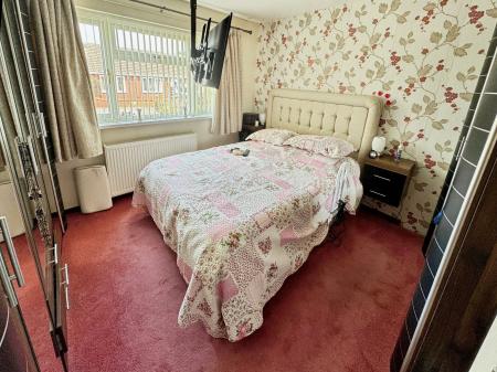 3 bedroom Detached bungalow for sale in Vicar Street, Oakengates, TF2
