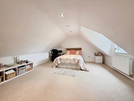 4 bedroom Detached house for sale in Forton Bank, Montford Bridge, SY4