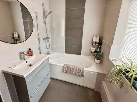 4 bedroom Detached house for sale in Forton Bank, Montford Bridge, SY4