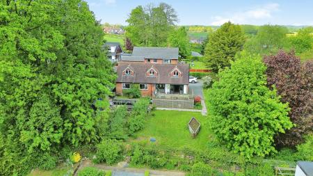 4 bedroom Detached house for sale in Forton Bank, Montford Bridge, SY4