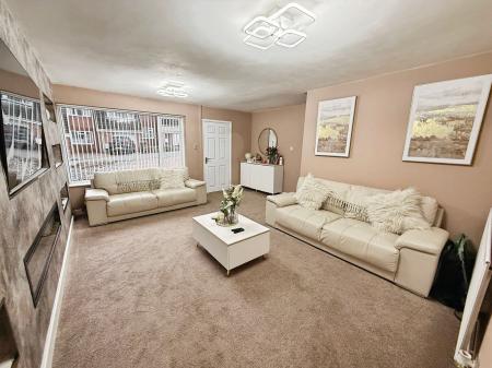3 bedroom Link detached house for sale in Hilton Close, Stirchley, TF3