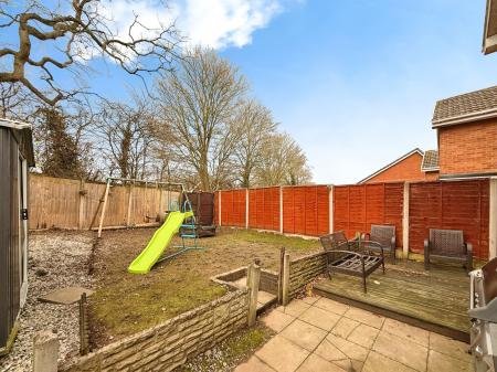 3 bedroom Link detached house for sale in Hilton Close, Stirchley, TF3
