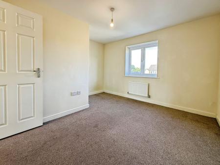 2 bedroom Terraced House for sale in Ferridays Fields, Woodside, TF7