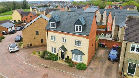 4 bedroom Detached house for sale in Beggarly Bank, Lightmoor Village, TF4