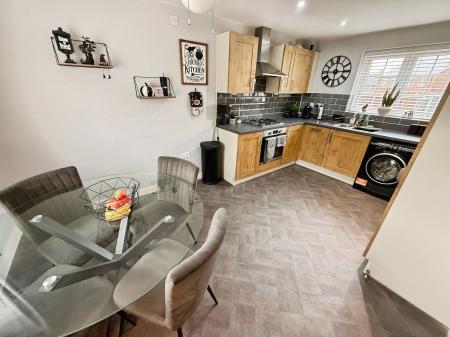 4 bedroom Detached house for sale in Beggarly Bank, Lightmoor Village, TF4