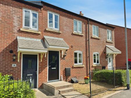 2 bedroom Terraced House for sale in Ferridays Fields, Woodside, TF7