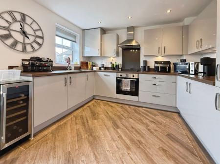 3 bedroom Semi-detached house for sale in Jackson Drive, Doseley, TF4