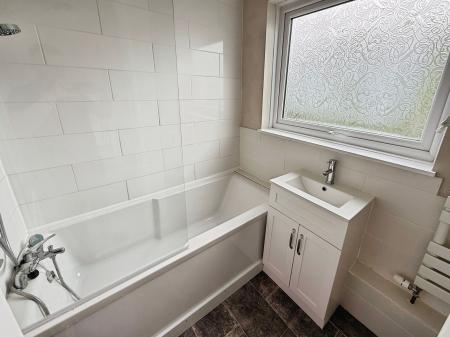 4 bedroom Terraced House for sale in Boulton Grange, Telford, TF3