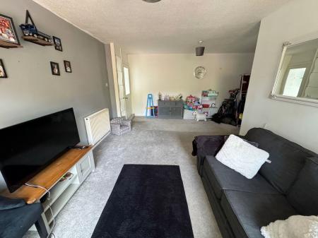 2 bedroom Ground floor flat for sale in Majestic Way, Telford, TF4