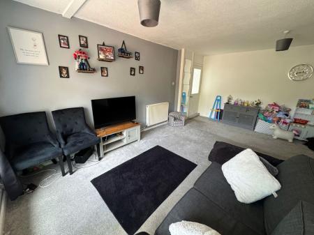 2 bedroom Ground floor flat for sale in Majestic Way, Telford, TF4