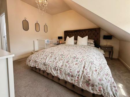 3 bedroom Semi-detached house for sale in Kiln Close, Telford, TF4
