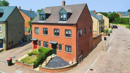3 bedroom Semi-detached house for sale in Kiln Close, Telford, TF4