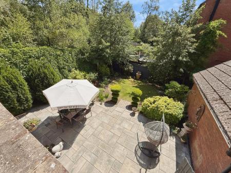 4 bedroom Detached house for sale in The Dingle, Doseley, TF4