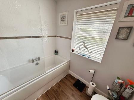 4 bedroom Detached house for sale in The Dingle, Doseley, TF4