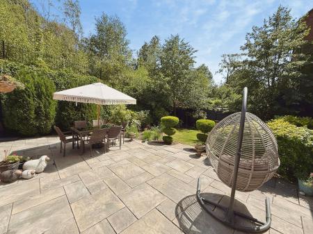 4 bedroom Detached house for sale in The Dingle, Doseley, TF4