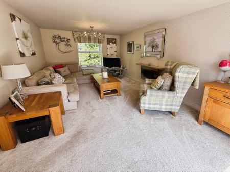 4 bedroom Detached house for sale in The Dingle, Doseley, TF4