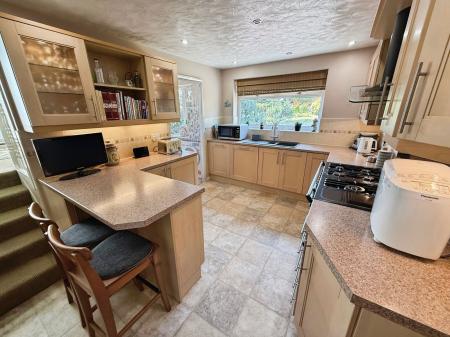 4 bedroom Character Property for sale in Majestic Way, Telford, TF4