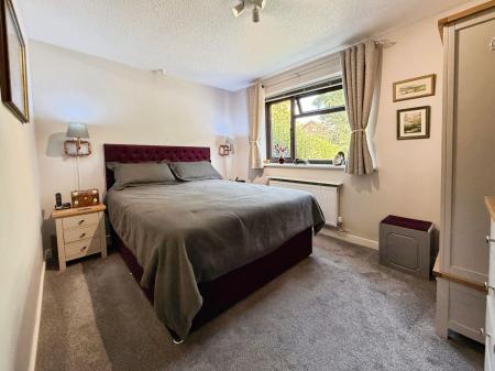 4 bedroom Character Property for sale in Majestic Way, Telford, TF4