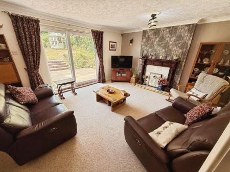 4 bedroom Character Property for sale in Majestic Way, Telford, TF4