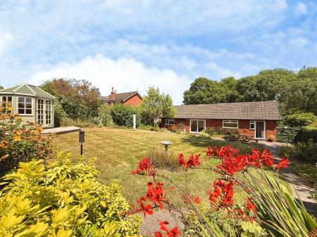 4 bedroom Character Property for sale in Majestic Way, Telford, TF4