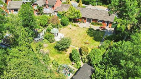 4 bedroom Character Property for sale in Majestic Way, Telford, TF4