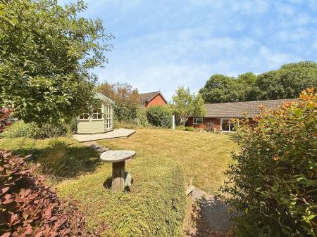 4 bedroom Character Property for sale in Majestic Way, Telford, TF4
