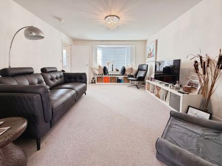 4 bedroom Detached house for sale in Drabble Close, Shifnal, TF11