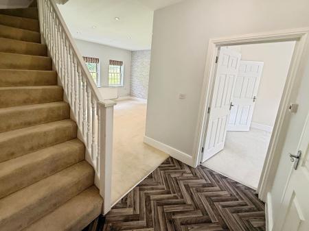 2 bedroom Apartment for sale in The Woodlands, Jackfield, TF8
