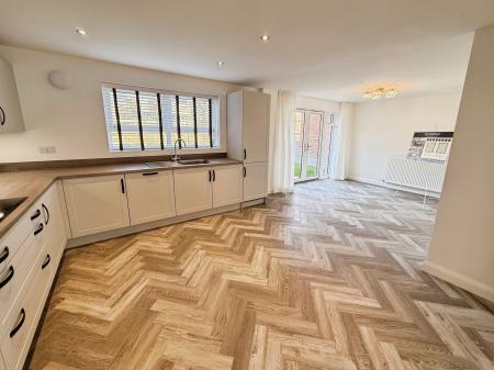 4 bedroom Detached house for sale in Otters Reach, Ironbridge, TF8