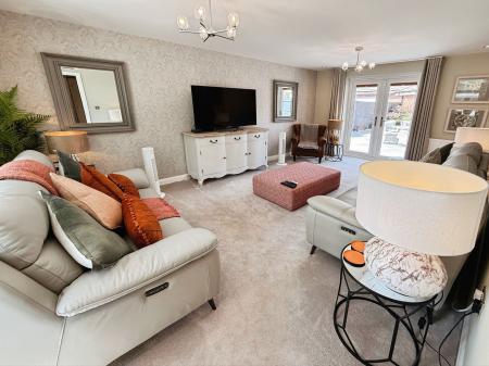 4 bedroom Detached house for sale in Griffiths Avenue, Doseley, TF4