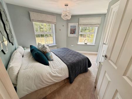 4 bedroom Detached house for sale in Griffiths Avenue, Doseley, TF4