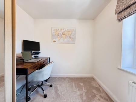 4 bedroom Detached house for sale in Griffiths Avenue, Doseley, TF4