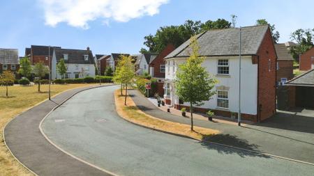 4 bedroom Detached house for sale in Griffiths Avenue, Doseley, TF4