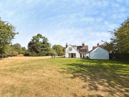 3 bedroom Detached house for sale in Ryton, Shifnal, TF11