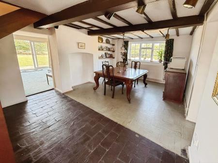 3 bedroom Detached house for sale in Ryton, Shifnal, TF11