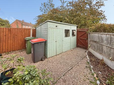 3 bedroom End of terrace house for sale in Goldney Court, Horsehay, TF4