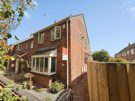 3 bedroom End of terrace house for sale in Goldney Court, Horsehay, TF4