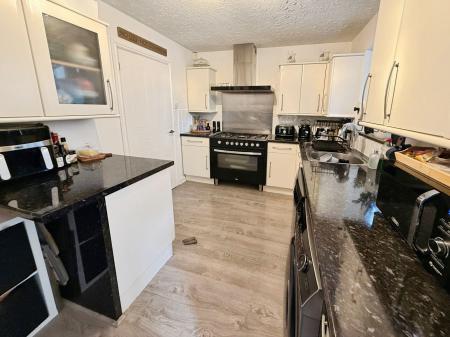 3 bedroom End of terrace house for sale in Goldney Court, Horsehay, TF4