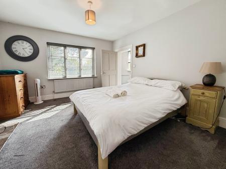 3 bedroom Semi-detached house for sale in Shifnal, TF11