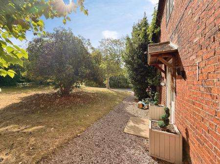 3 bedroom Semi-detached house for sale in Shifnal, TF11