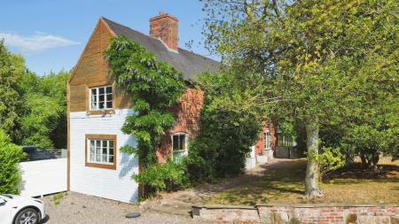3 bedroom Semi-detached house for sale in Shifnal, TF11
