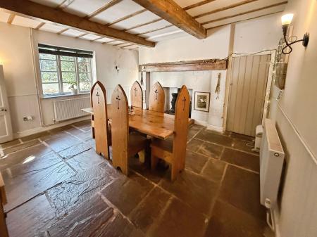 3 bedroom Semi-detached house for sale in Shifnal, TF11