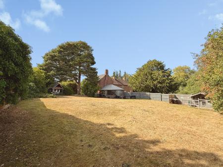 3 bedroom Semi-detached house for sale in Shifnal, TF11