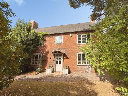 3 bedroom Semi-detached house for sale in Shifnal, TF11
