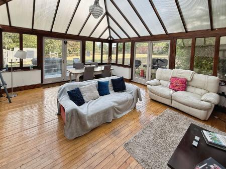 3 bedroom Semi-detached house for sale in Shifnal, TF11